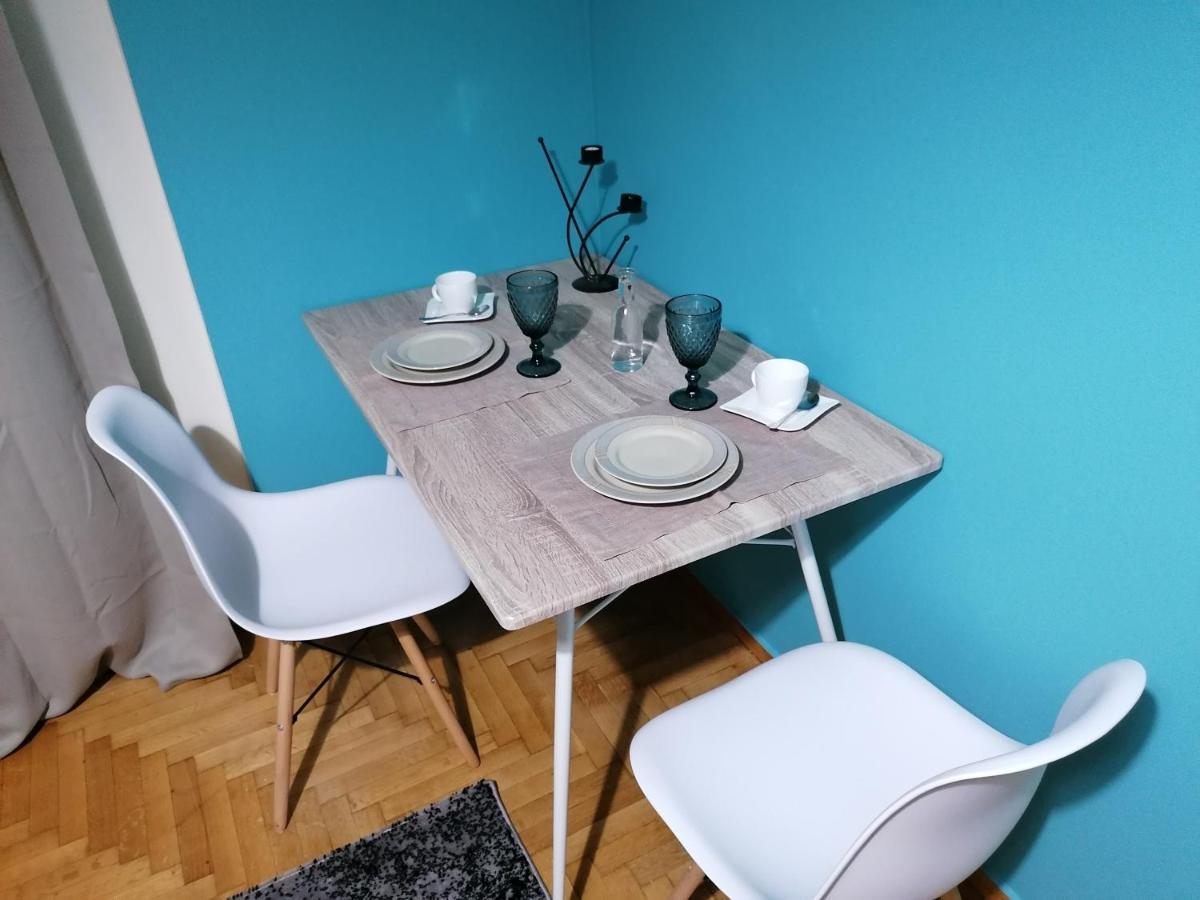 Pagrati Nest Apartment Athens Luaran gambar